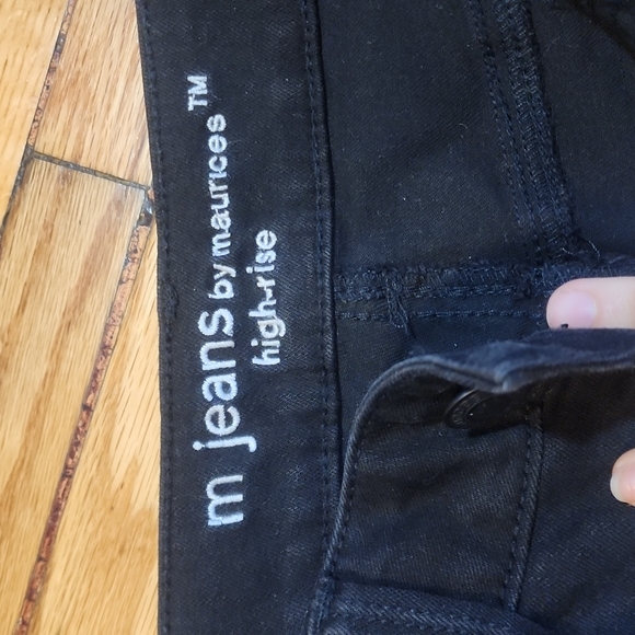 M Jean's by Maurices - Picture 2 of 4